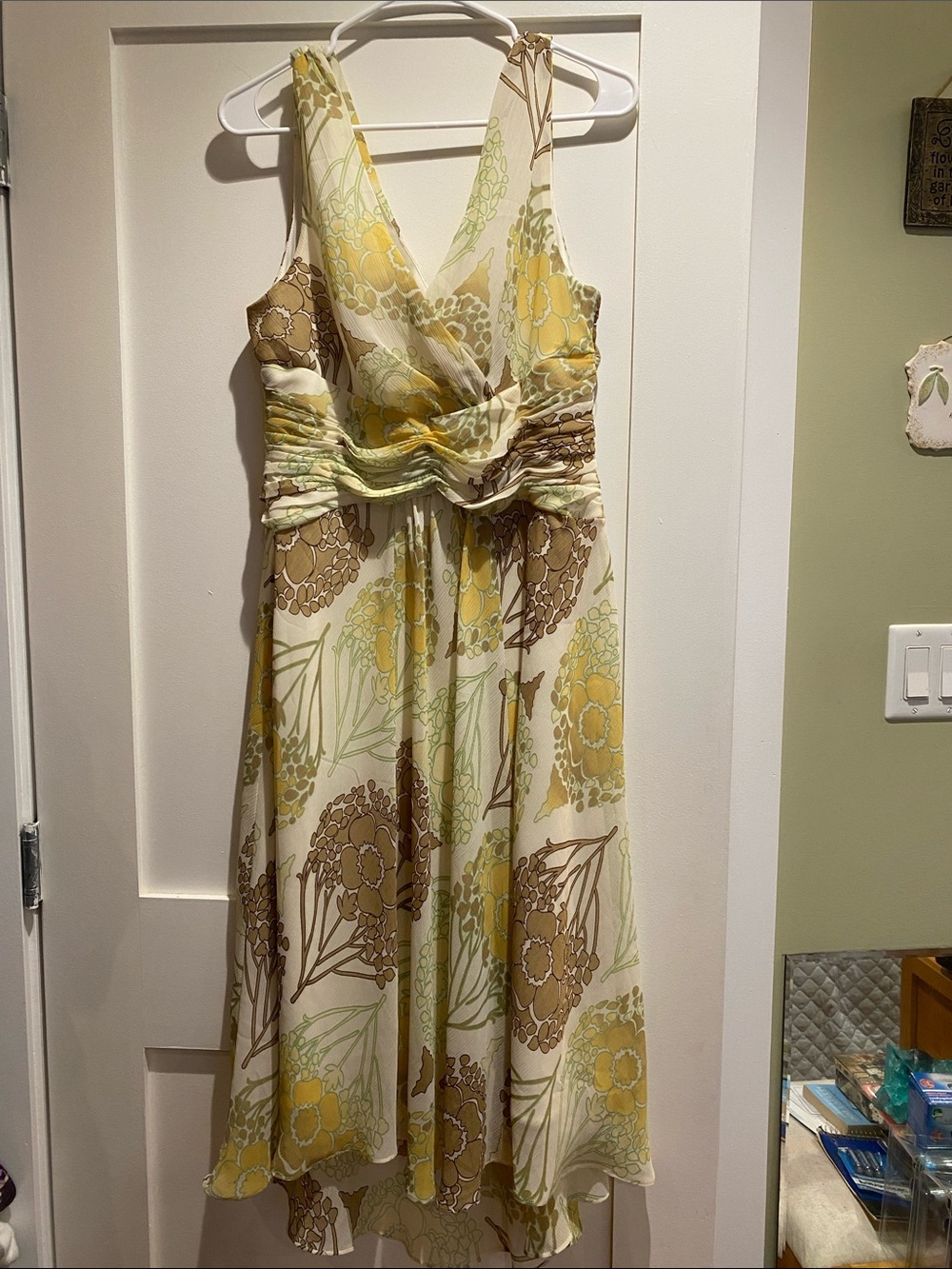 Lena Cream Floral High-Low Midi Dress with Yellow and Brown Accents. Size 12